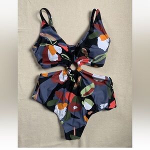 Bar III Sz Small Cut-Out One Piece Monokini Paradise Palm Swimsuit